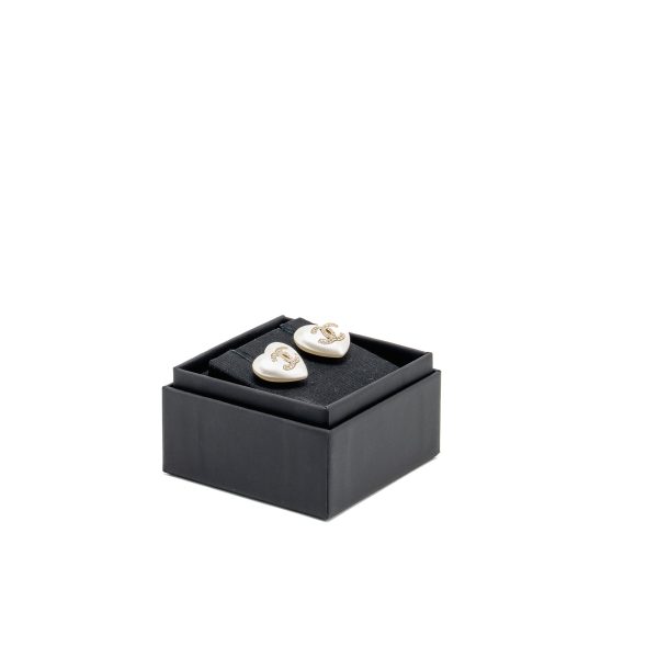 CHANEL Heart Pearl with Crystal CC Logo Earrings Light Gold Tone