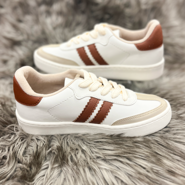 Everyday Love Sneaker