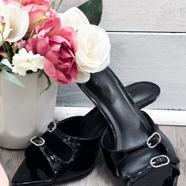 Beverly Hills Heel